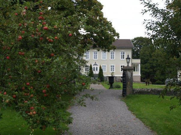 Knusesund Herrgard Saffle Luaran gambar